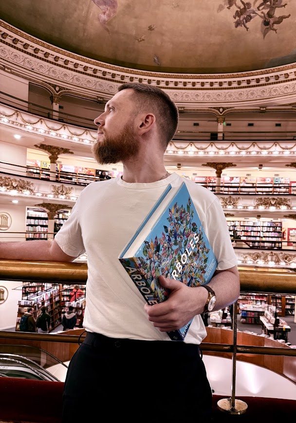 The Bad Digital Nomad looking across a multi-level bookstore